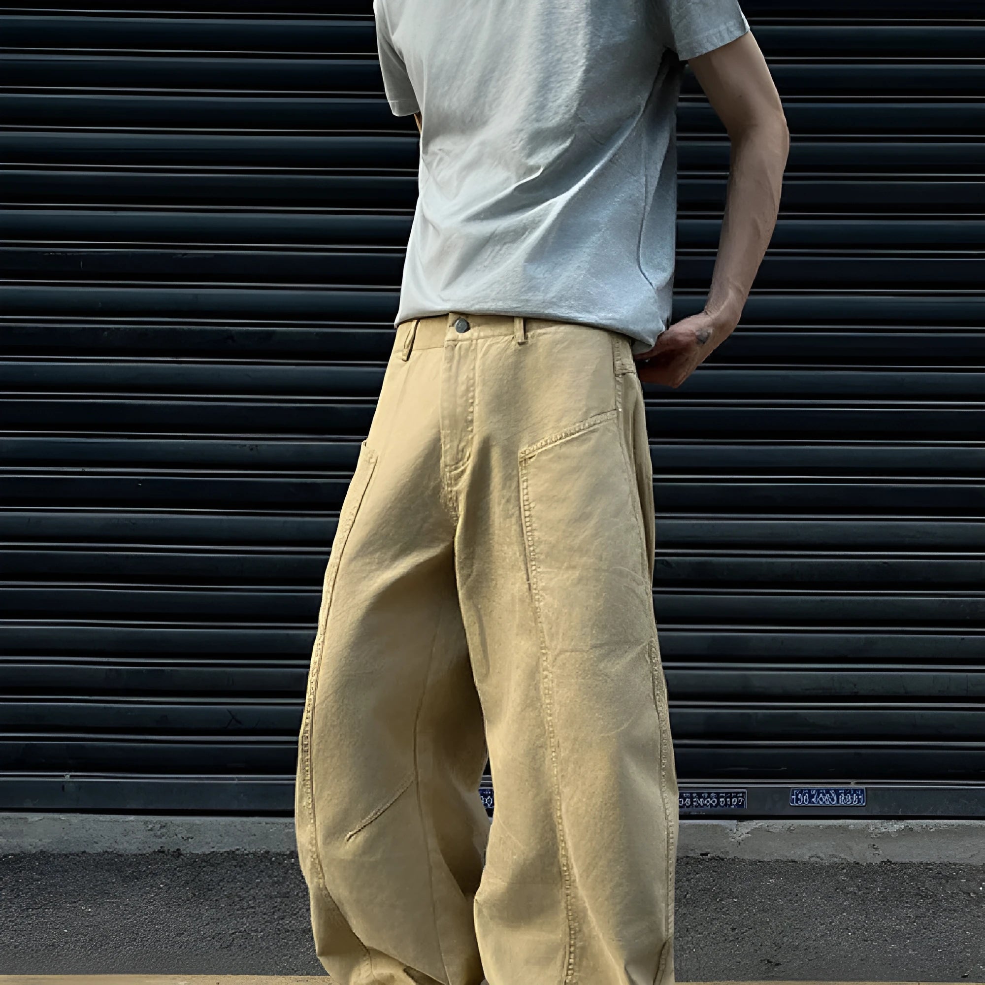 Men's khaki straight-leg cotton trousers with American retro styling