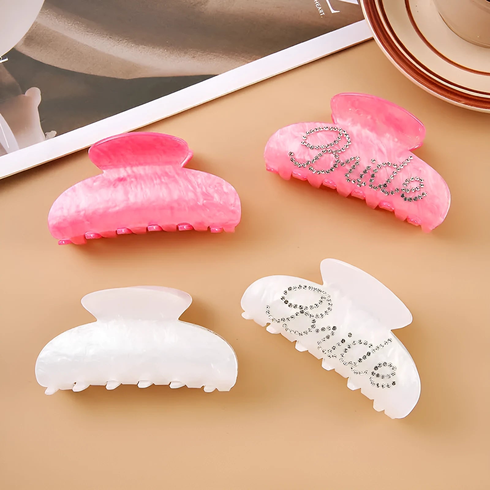 10cm acrylic hair clip with multi-diamond spot drill pattern and English letters