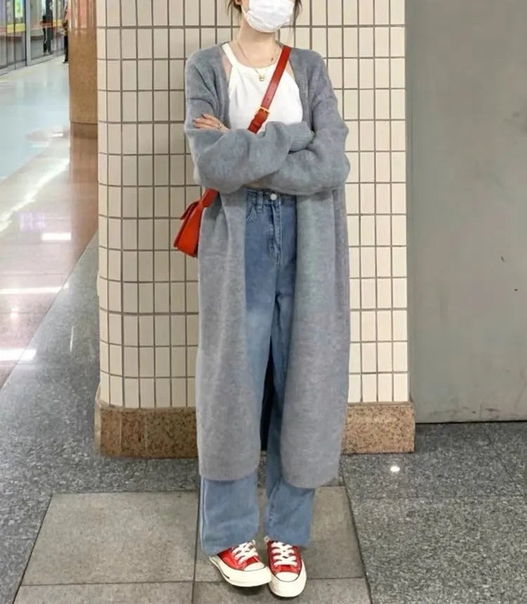 Women's knitted cardigan coat with V-neck and 65cm mid-length design in five colour options