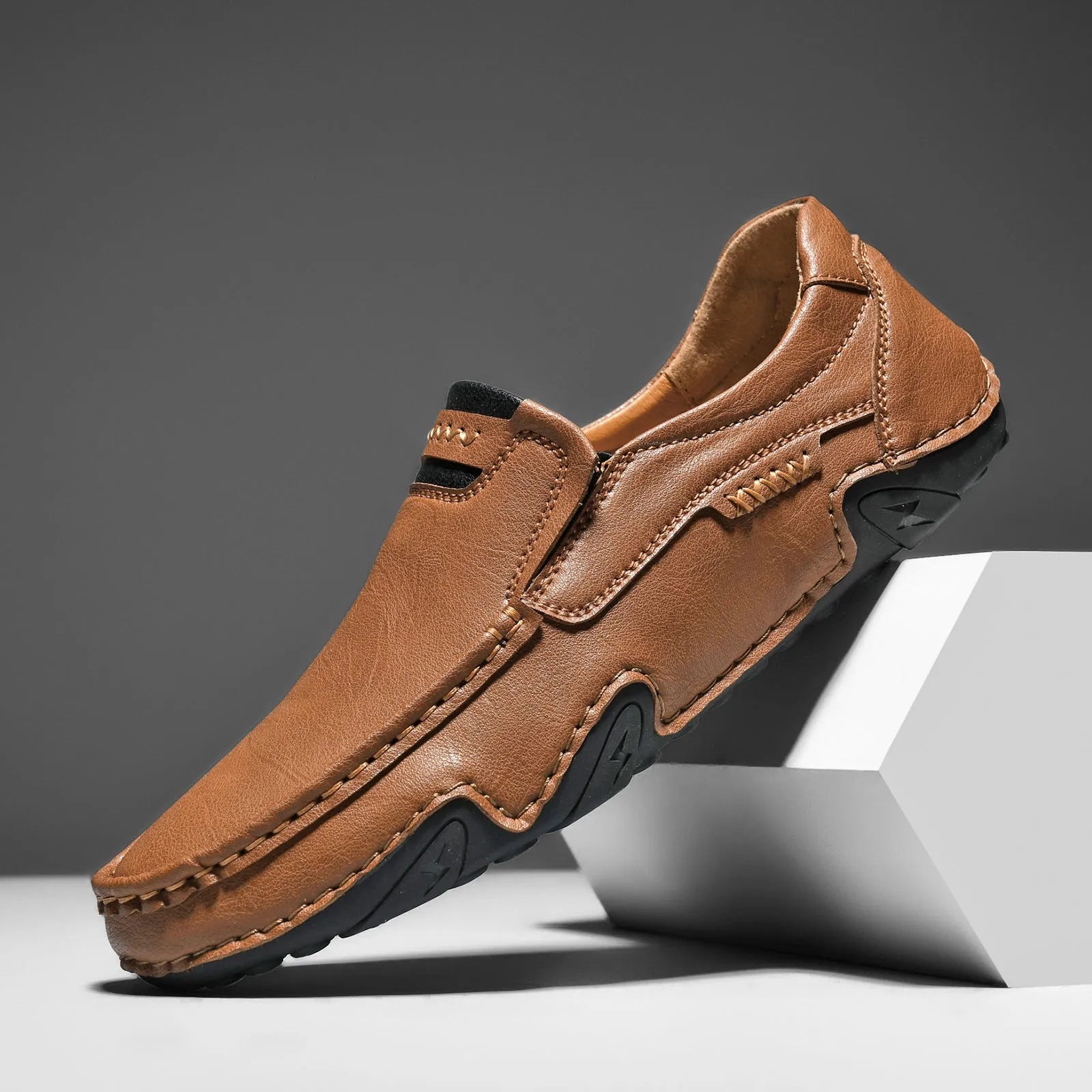 Outdoor casual slip-on flat shoes in 2518 Black with microfiber upper, round toe, and rubber sole
