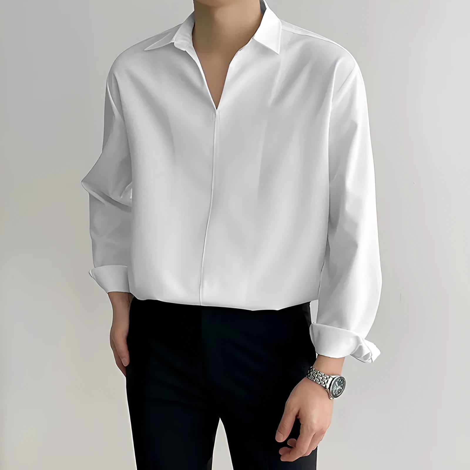 Men's loose lapels casual shirt in polyester fabric showing non-ironing properties and solid colour options