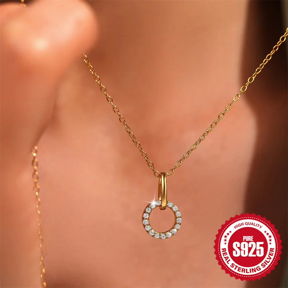 Gold colour S925 sterling silver women's clavicle chain with geometric design and adjustable length