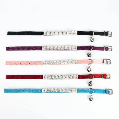 Velvet cat collar with rhinestones in five colours, adjustable from 20cm to 30cm length