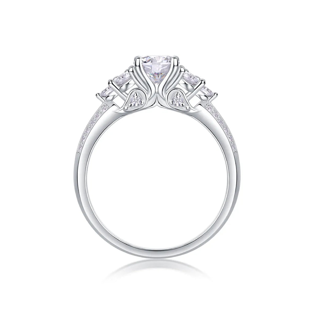 Coral Dream 1-carat moissanite wedding ring set in platinum-plated S925 silver on gift box