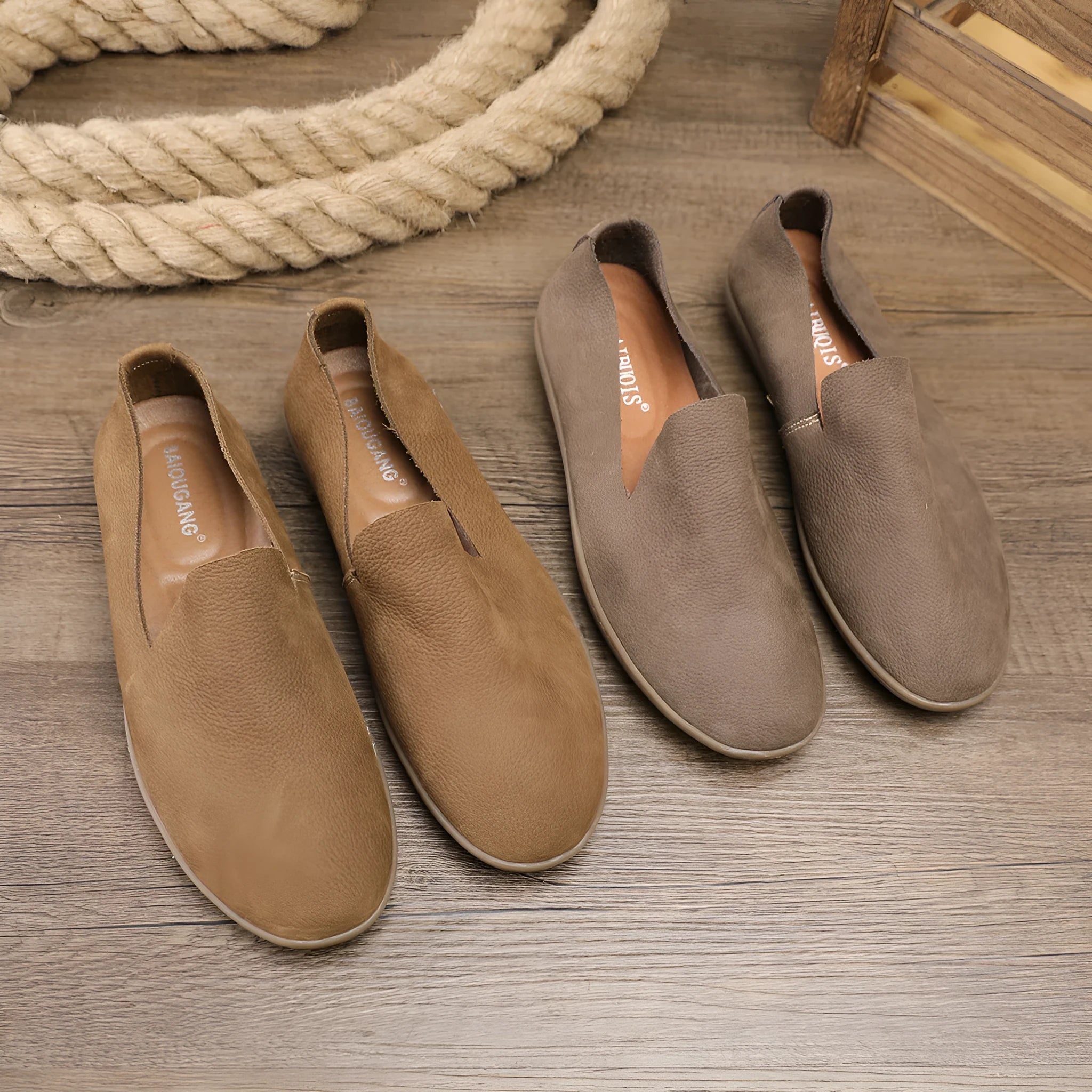 Handmade men's casual shoes in khaki and grey with cowhide upper and rubber wedge sole