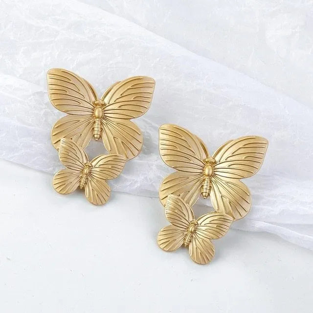Sweet simulated pearl earrings for women gold alloy geometric shape party office leisure gift choice of 18 styles A-R