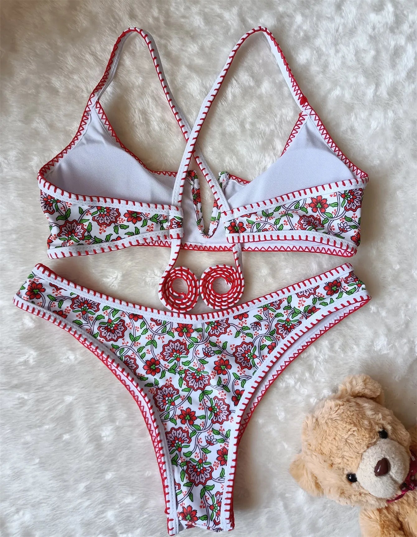V-neck floral printed polyester swimsuit for women in briefs cut