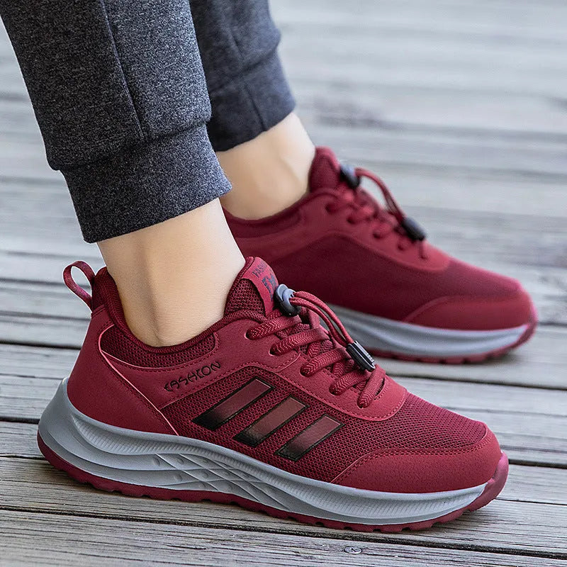 Breathable mesh non-slip mom shoes with elastic slip-on design for men and women