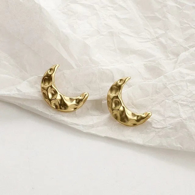 Sweet simulated pearl earrings for women gold alloy geometric shape party office leisure gift choice of 18 styles A-R