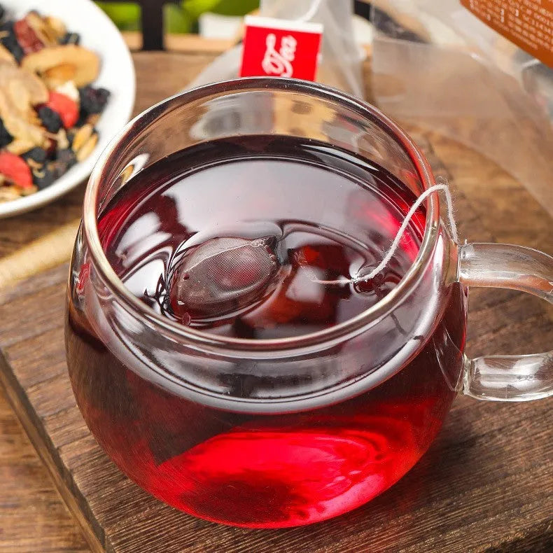 Sealed bag of Ginseng Black Wolfberry Tea containing 40 individual 5g tea bags.