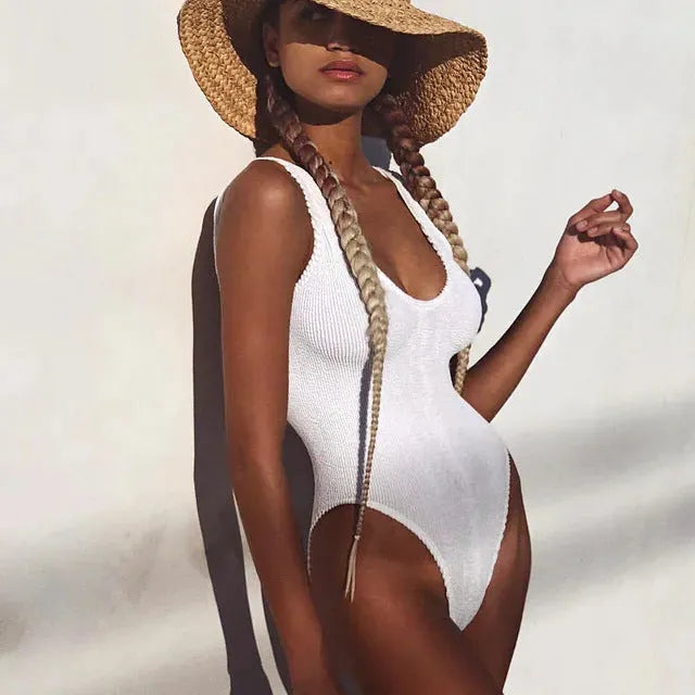 Women's solid colour one-piece swimsuit with bubble cloth wrinkled texture in seersucker polyester fabric