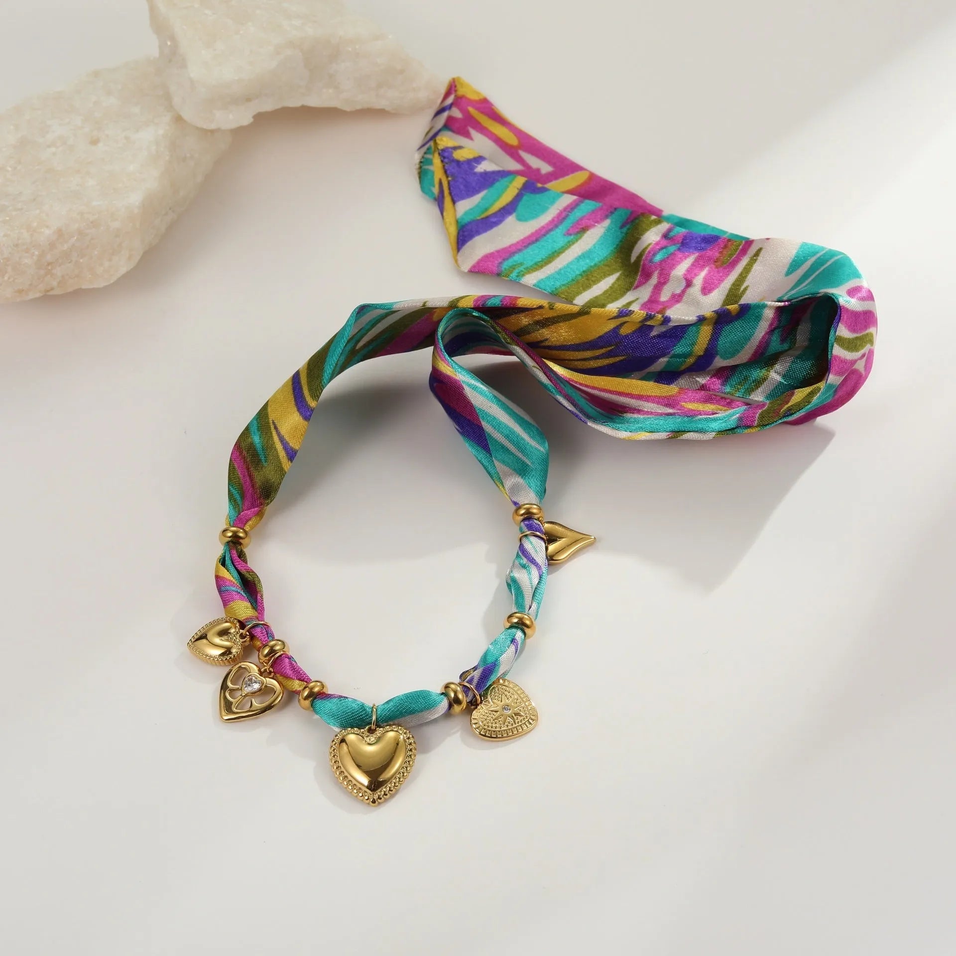 Gold-plated stainless steel necklace and bracelet set with geometric pendant on regular chain