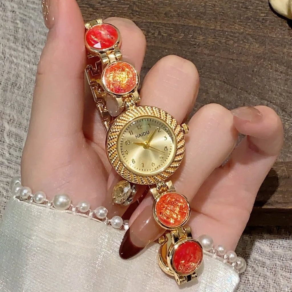 Women's quartz watch with 25mm round dial in zinc alloy case, six colour options