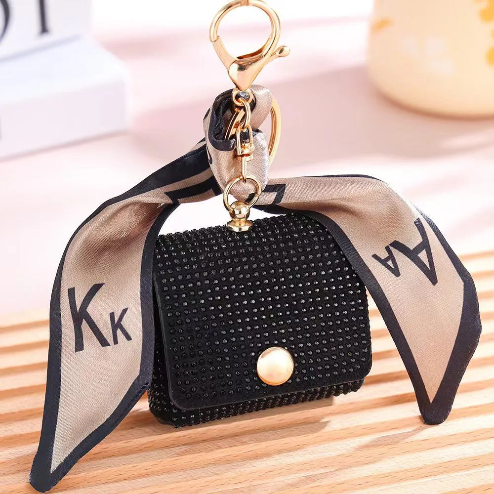 Mini diamond coin purse in ultra light polyester with chain, 7x5cm, black colour