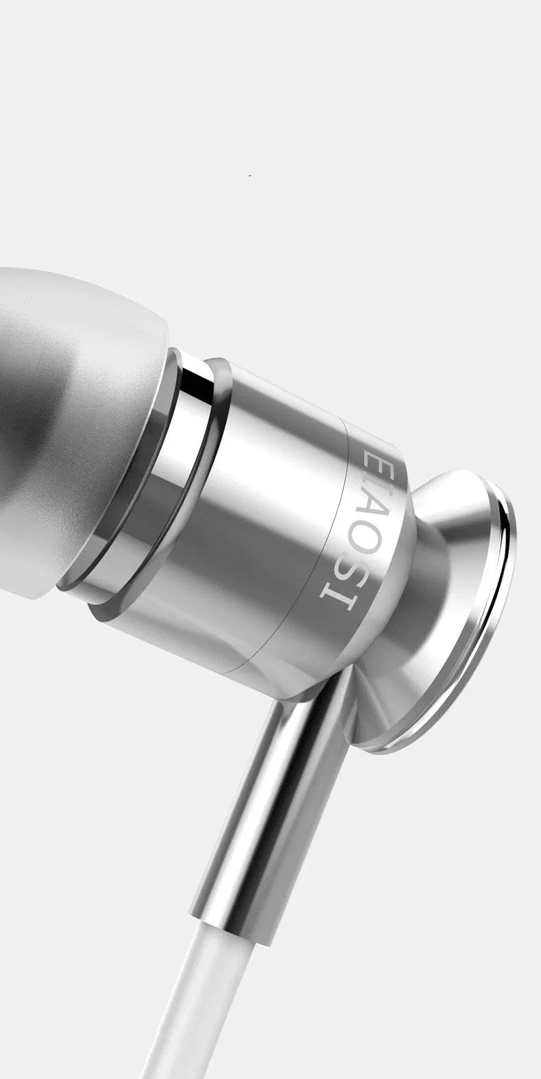 White universal wire-controlled in-ear earphones with 3.5mm plug and 1.2m cable