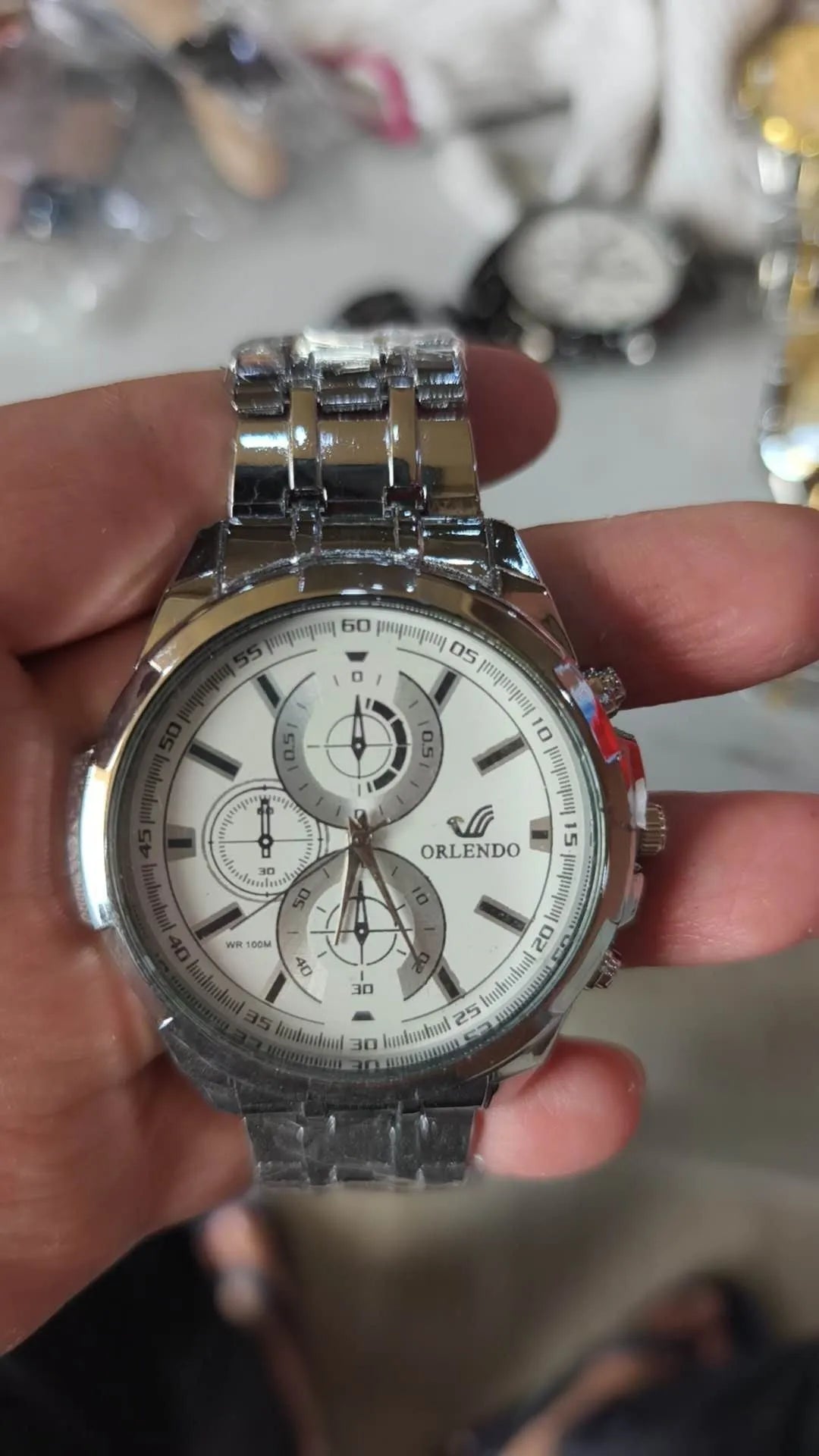 Men's multi-function three-eye quartz watch with pointer display in silver gold, leather strap, alloy case