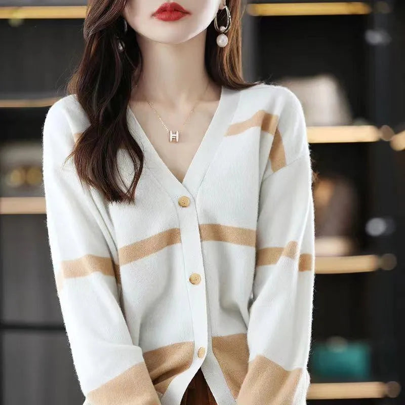 Women's striped knitted cardigan with 3D pattern, V-neck, and button front in slim fit