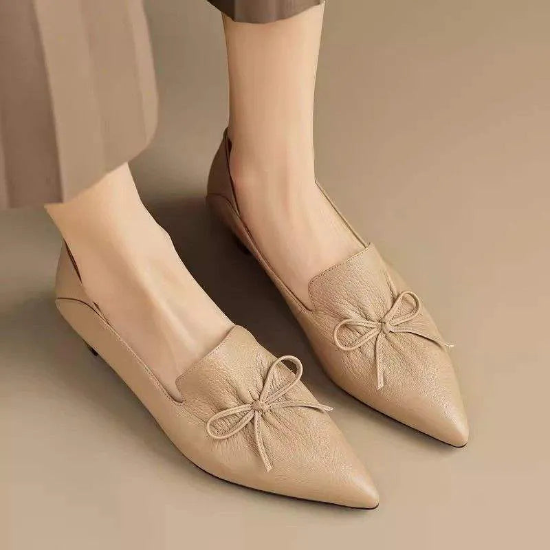 Women's low heel pointed toe shoes in black, PU upper, size 35-42, side view