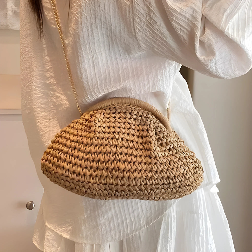Khaki straw shoulder bag with shell shape design and internal zipper pocket