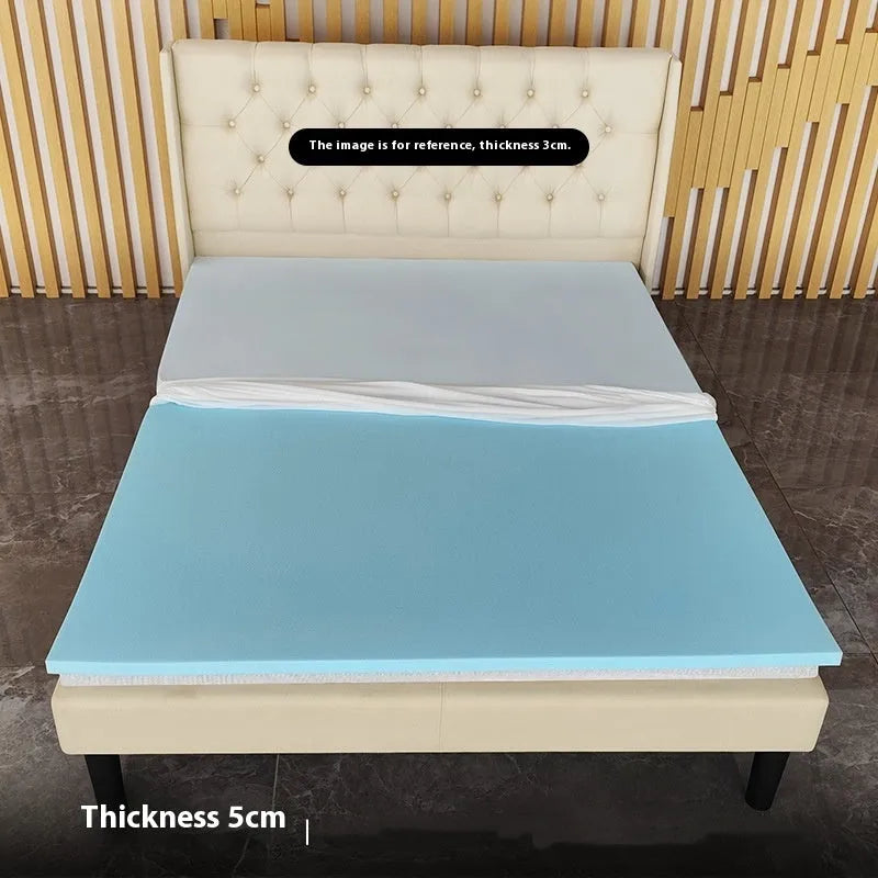 Thin gel memory cotton tatami mattress on a tatami floor, showing side profile to illustrate 2cm, 3cm, or 5cm thickness.