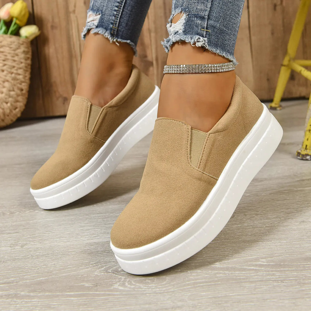 Women's round-toe thick platform sole flats in black, PU upper, elastic band, side view