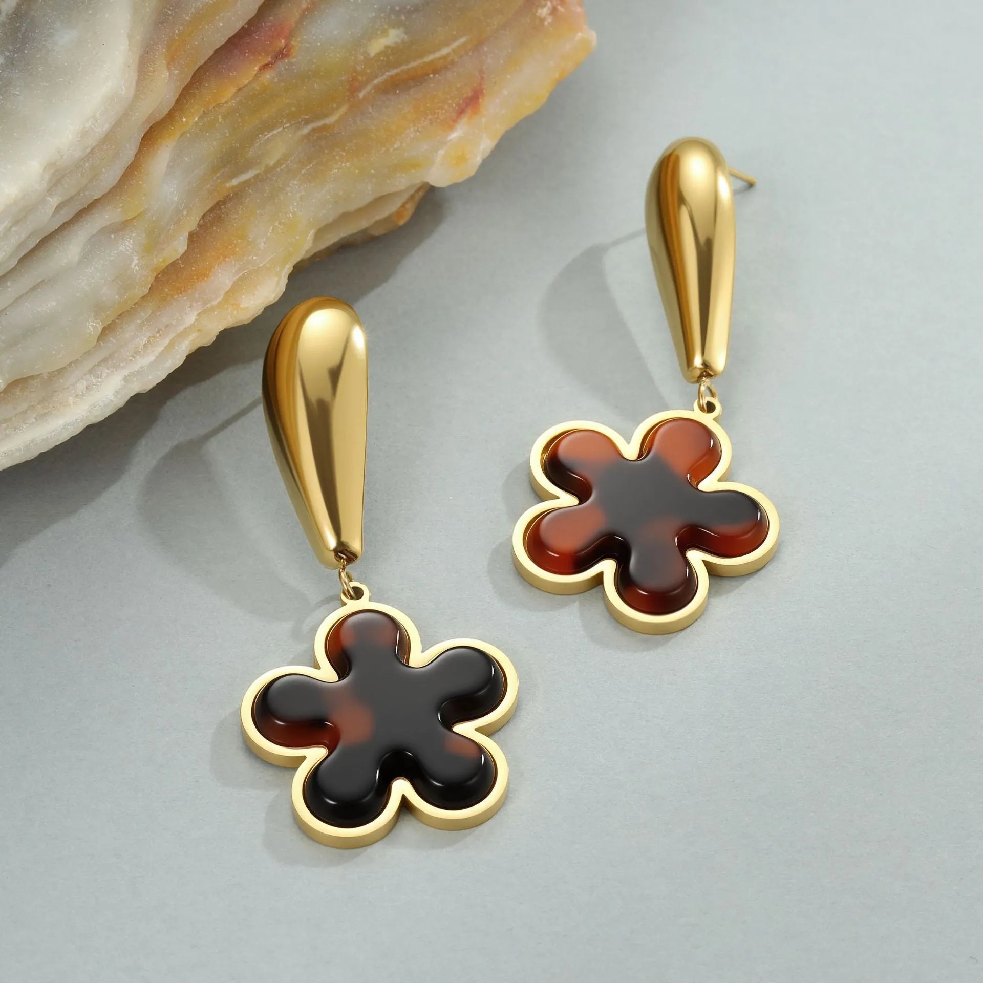 Tortoiseshell resin hawksbill colour earrings with 18K gold electroplating on stainless steel