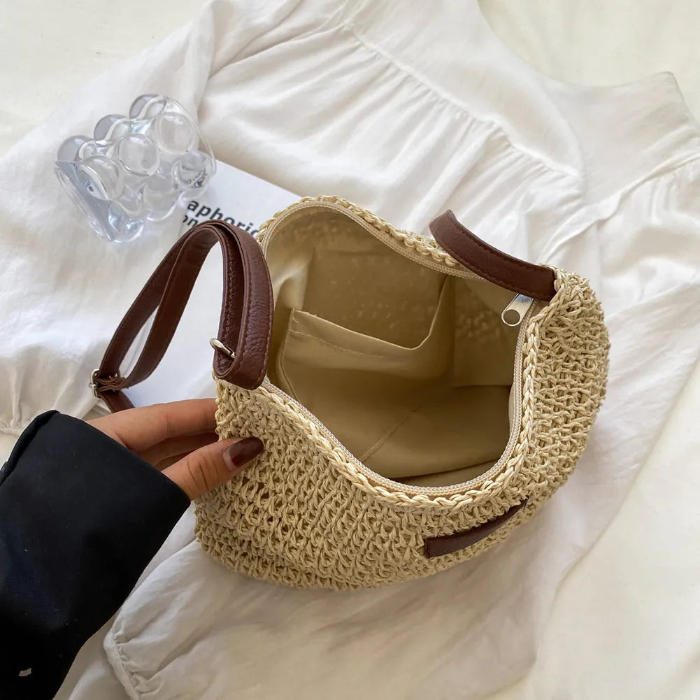 Niche design medium straw tote bag in beige with woven weave and zipper closure