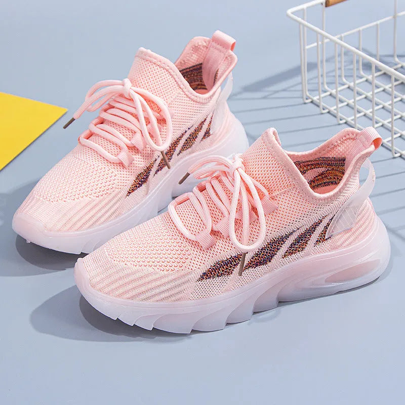 Women's flat-heel sports casual shoes in cowhide with a round toe and plastic sole.