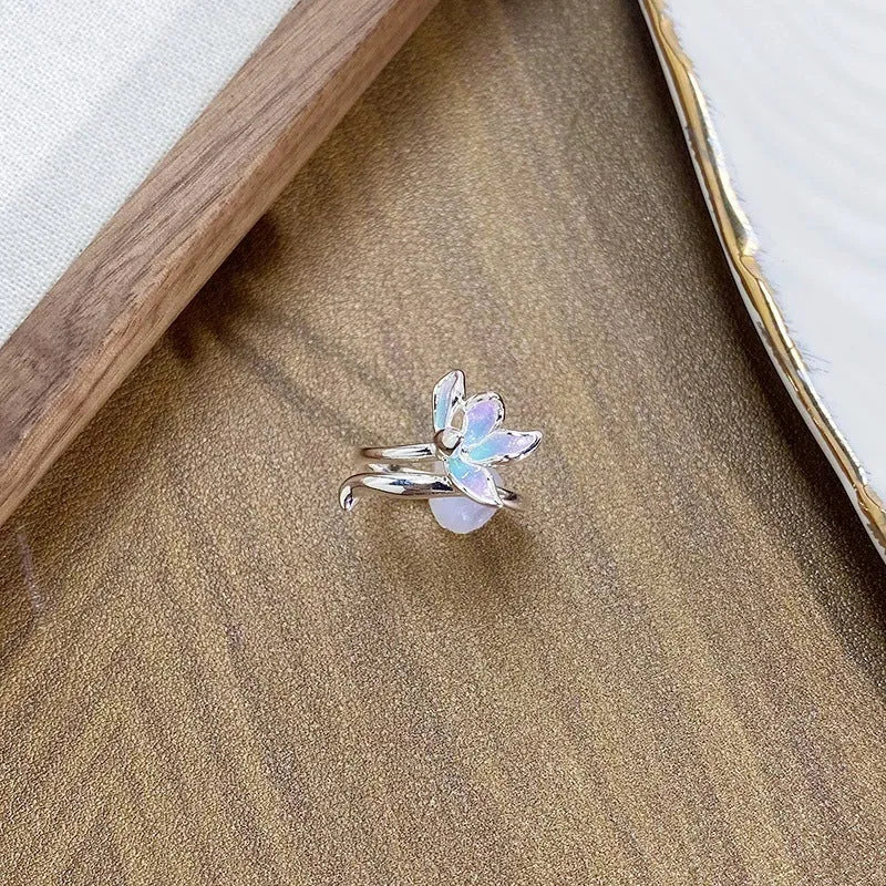 Copper insect ring with adjustable opening and dripping oil finish