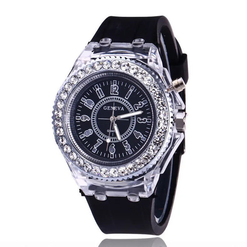 Women's luminous quartz watch with round 43mm alloy case and silicone strap in multiple colours
