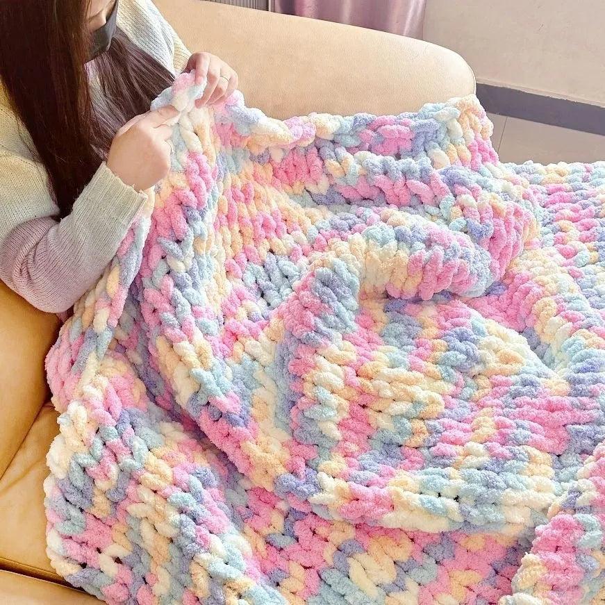 Chenille braided gravity blanket in colourful design with coarse yarn knitted texture