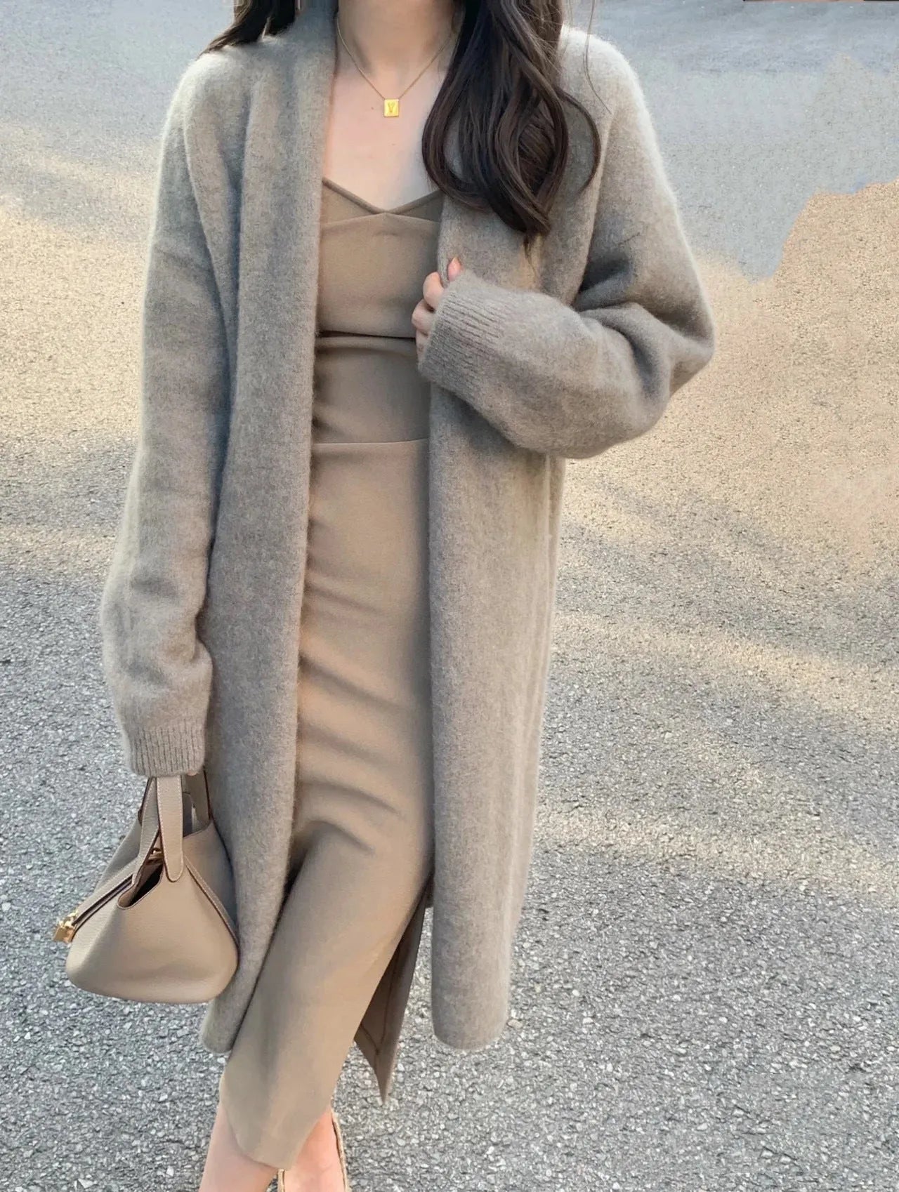 Women's knitted cardigan coat with V-neck and 65cm mid-length design in five colour options