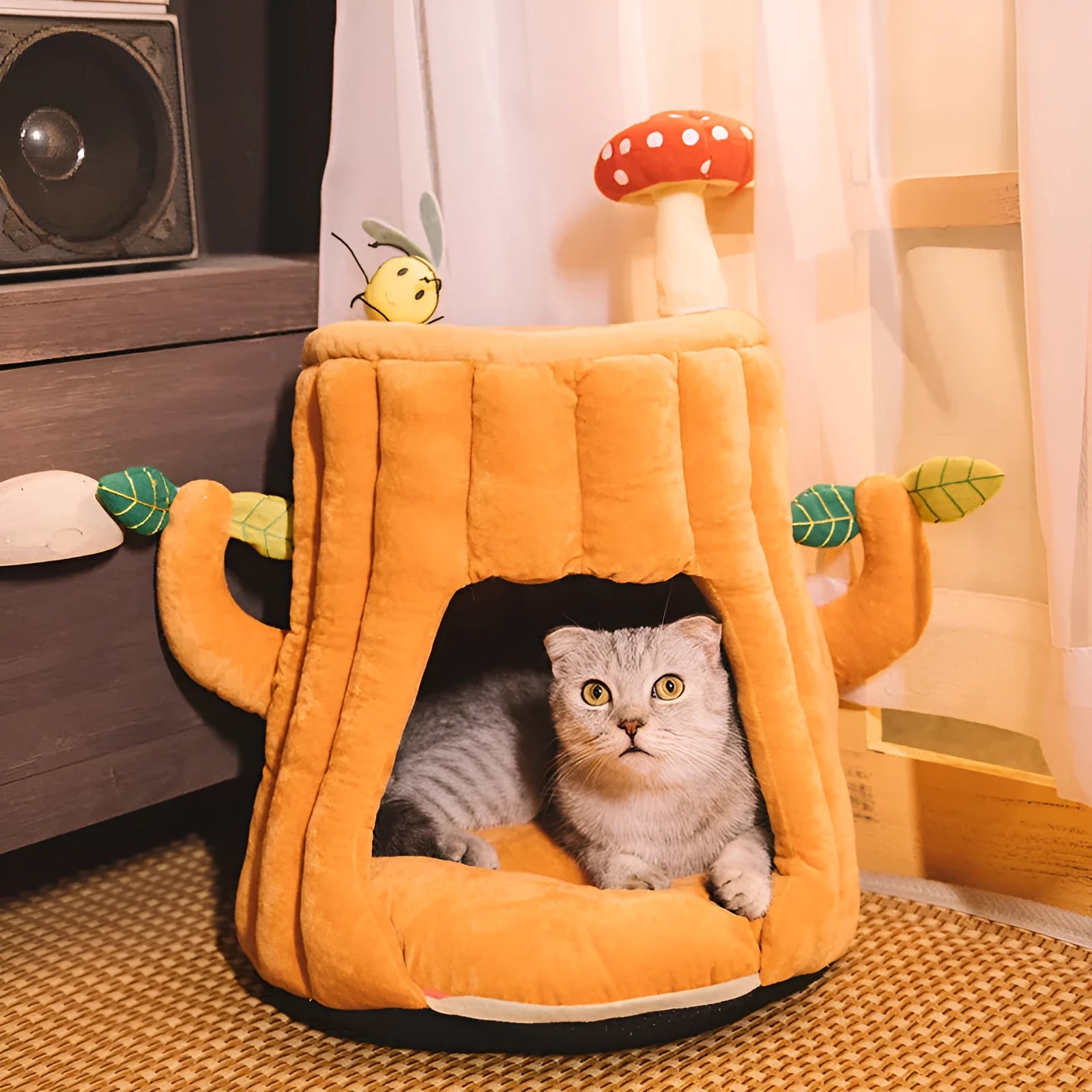 PP cotton lined semi-enclosed tree stump cat sleeping bag 40cm high 38cm diameter for small pets