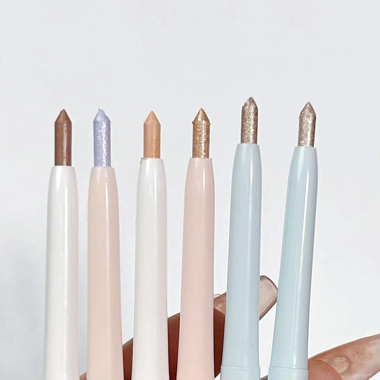 INS style waterproof 2-in-1 eyeshadow pen in six colour classifications for girls and students