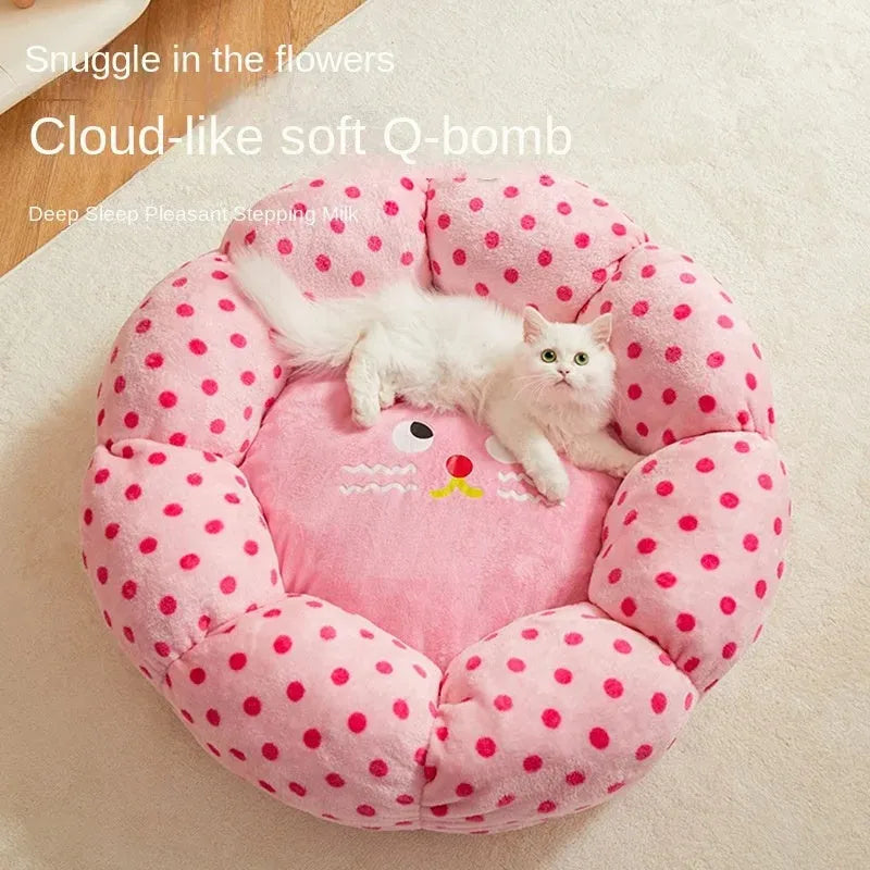 Pink fabric circular cat princess bed shown in two sizes: 45cm and 65cm diameter.