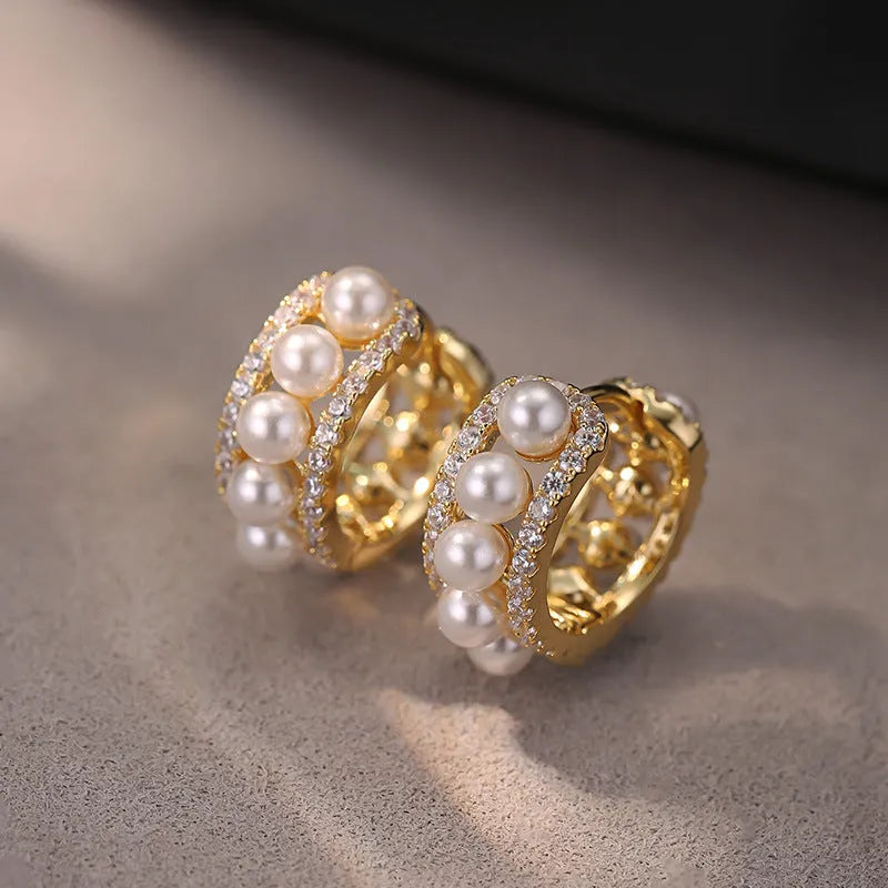 Light luxury French pearl earrings in platinum colour, copper geometric double ring with help diamond, micro inlay finish