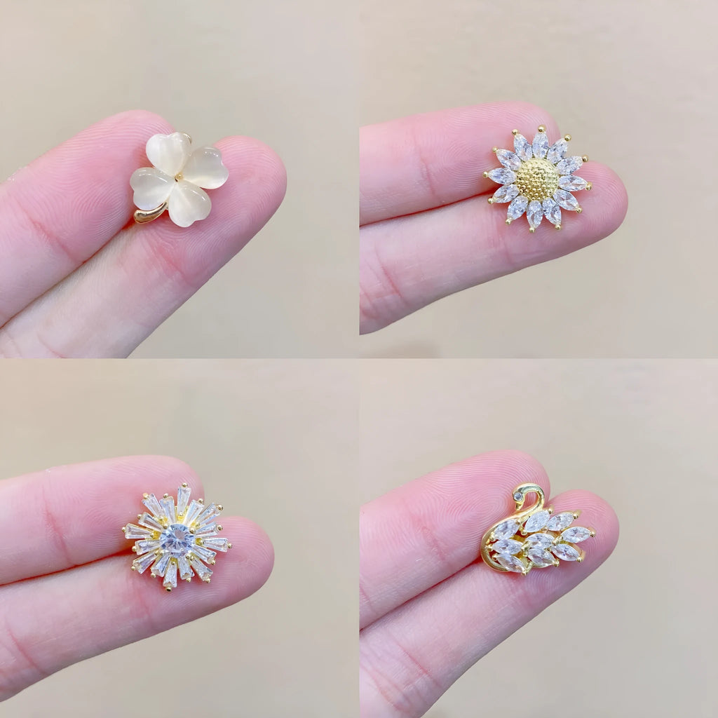 Japanese cute geometric clothes decorative brooch with electroplated copper finish