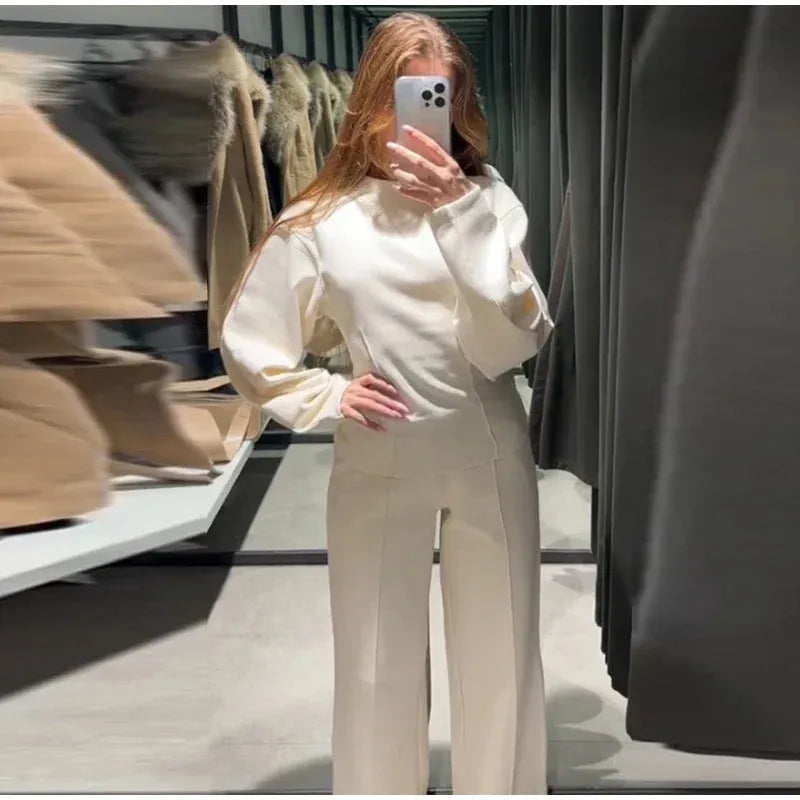 Women's fleece two-piece suit with pleated top and wide-leg trousers in black, grey, apricot or wine red