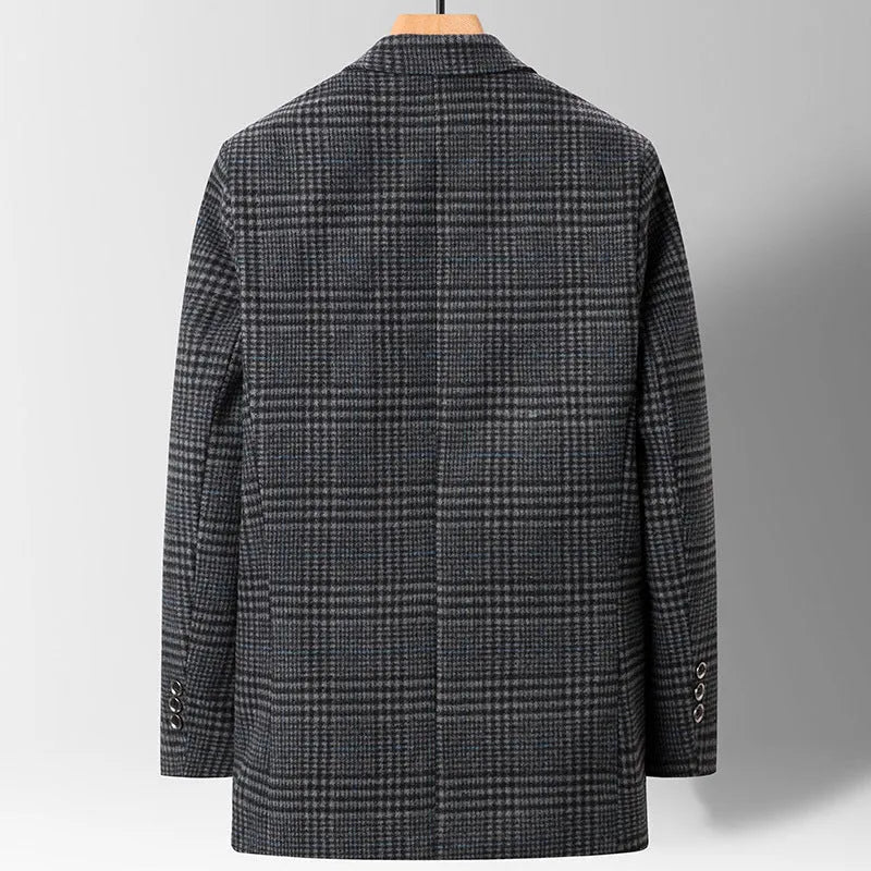 Men's plaid casual suit jacket in khaki colour, light business style made from polyester fibre