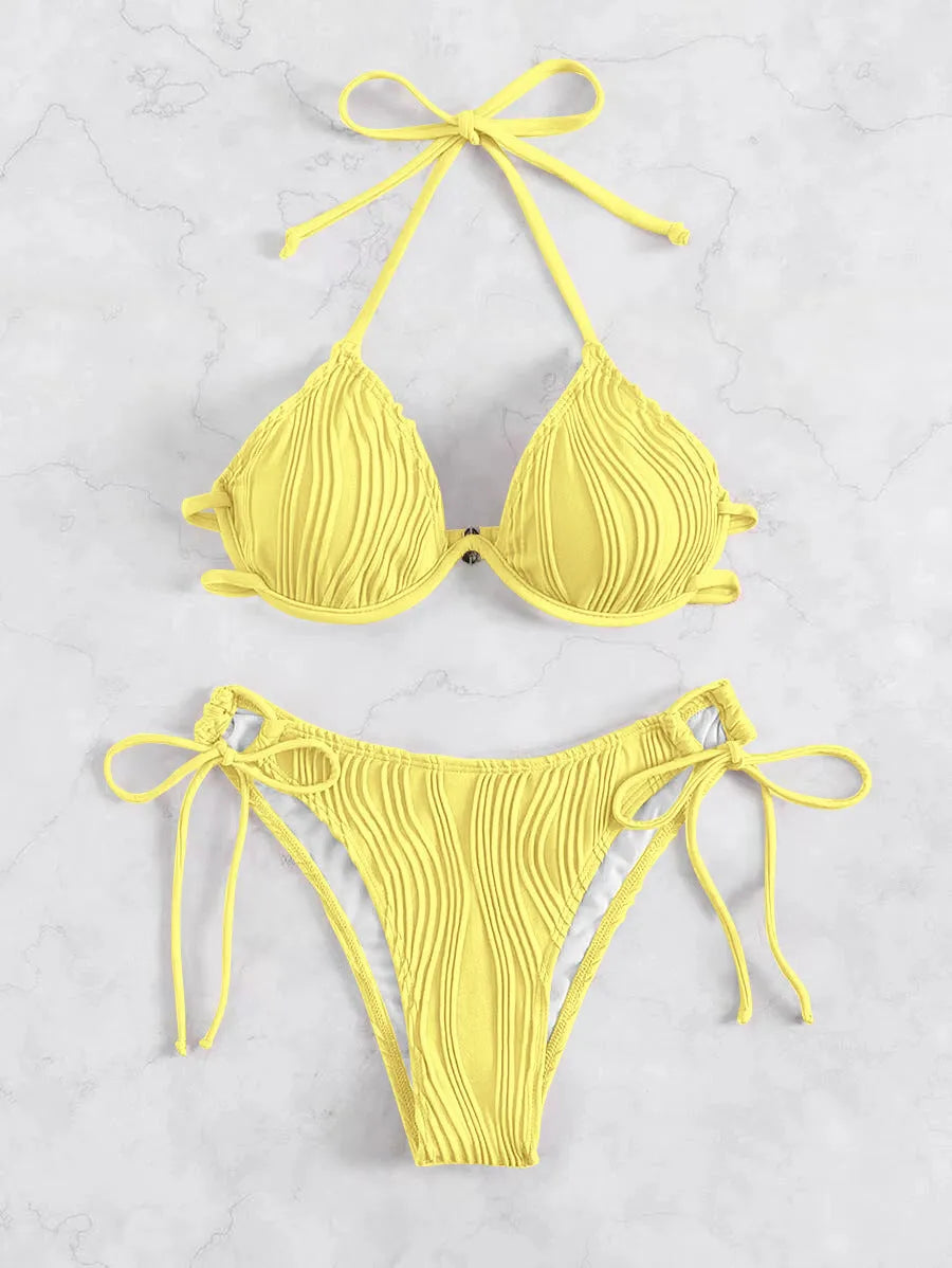 Women's steel bracket underwire bikini swimsuit in polyester fabric available in multiple colours