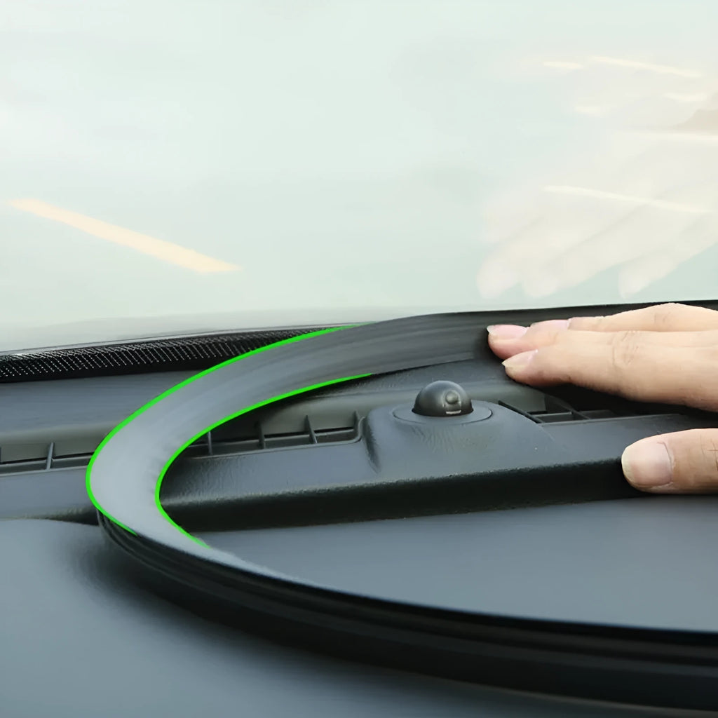Outlander dashboard silicone seal strip with six card slots measuring 1.6 metres
