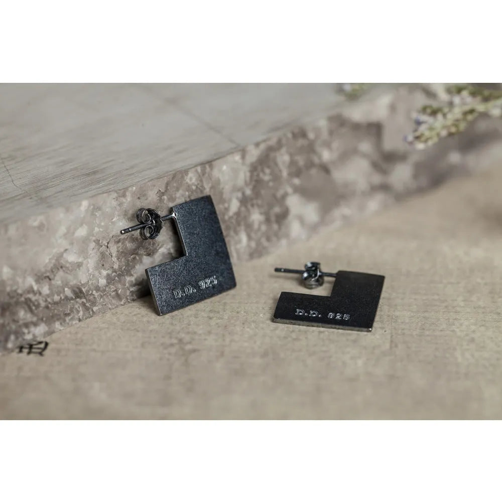 Oxidised black sterling silver square geometry earrings measuring 16mm