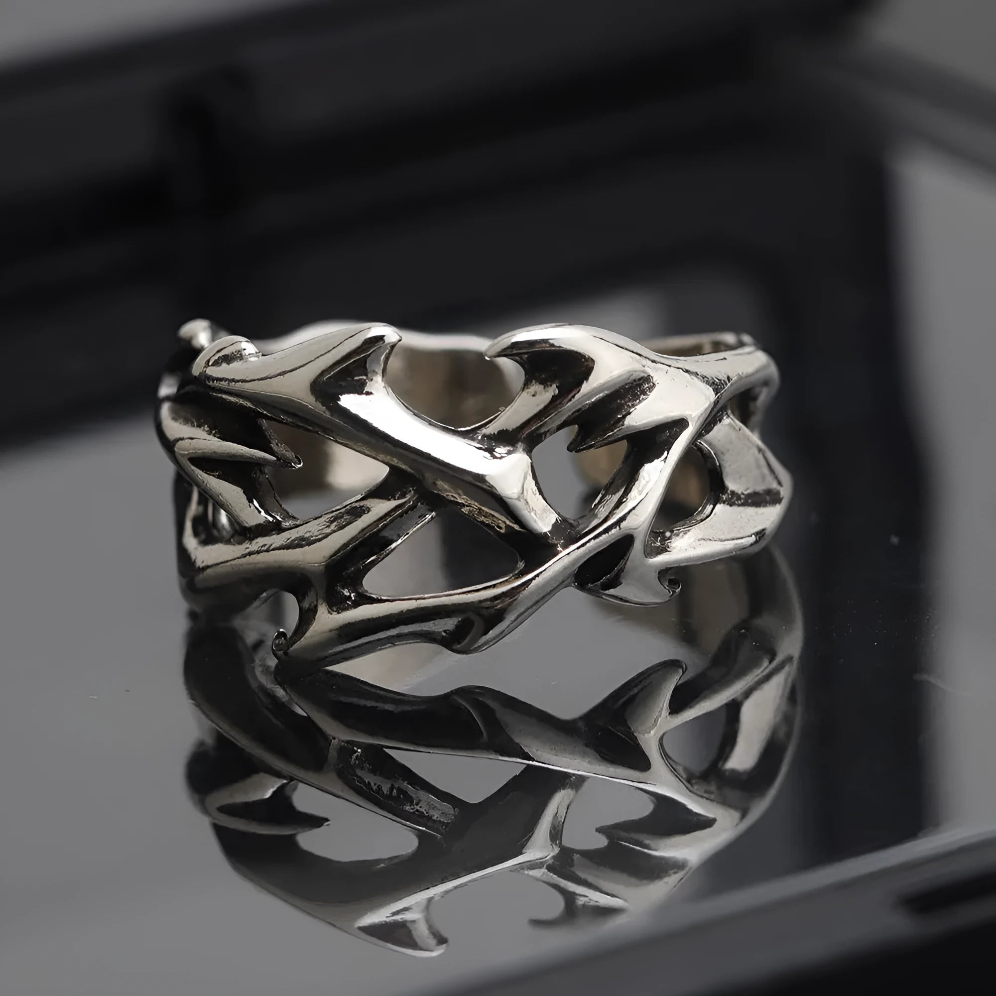 Geometric thorn flower copper men's ring with adjustable opening