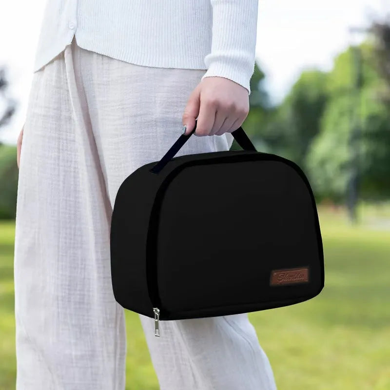 Insulated lunch box bag in textured cloth with large capacity for picnic meals