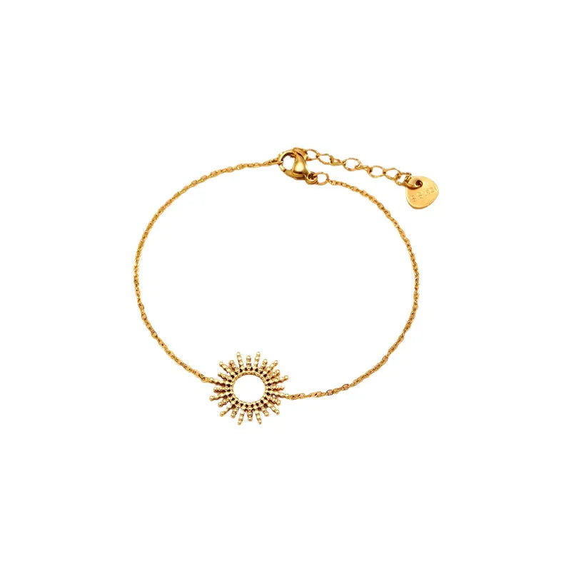 Gold geometric necklace and bracelet jewellery set with chain elements and Y-shaped pendant