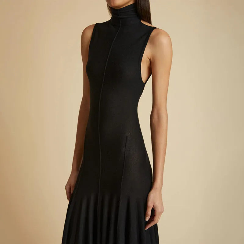 Women's grey backless half turtleneck dress with slim-fit high-waist silhouette