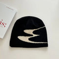 Acrylic thermal beanie hat for men and women in black, grey or white, size M (56-58cm).