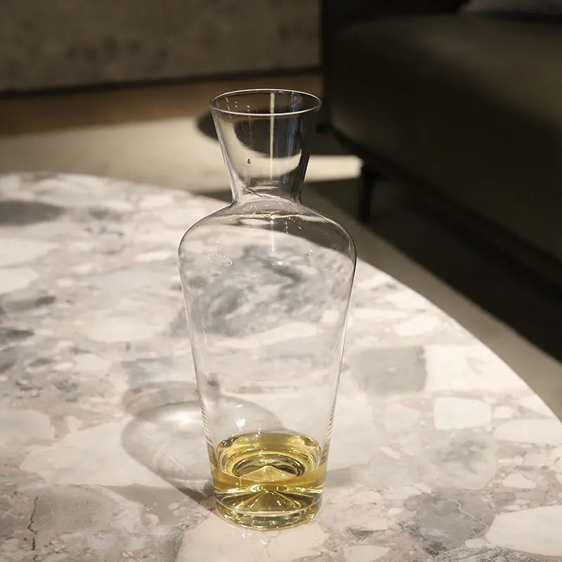 Household crystal glass wine decanter with liquor divider, 1450ml capacity, modern simple style, solid colour
