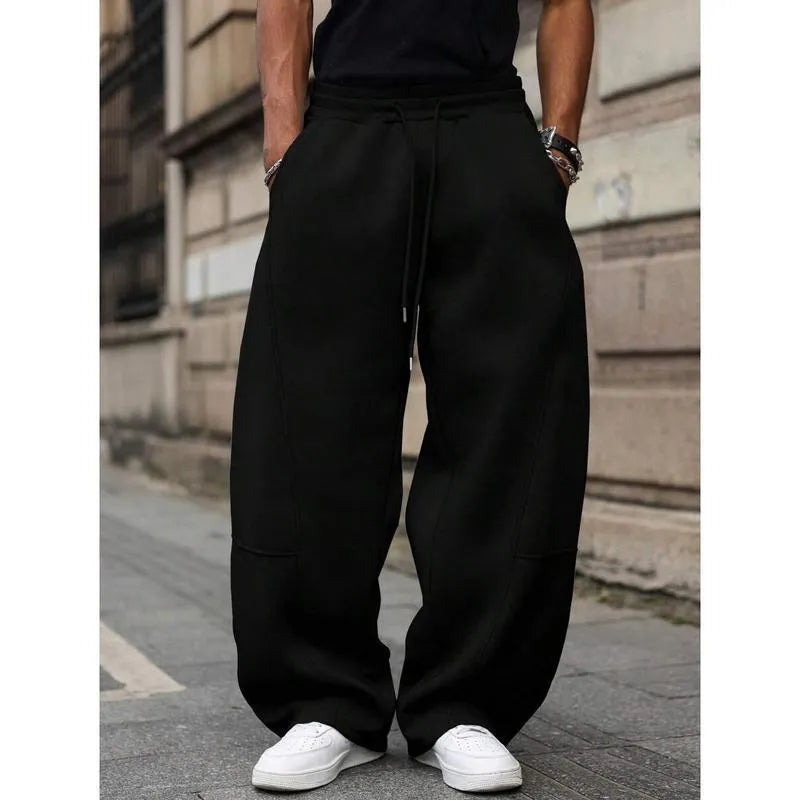 Men's straight leg trousers in high waist design with elastic waistband and bamboo fibre fabric