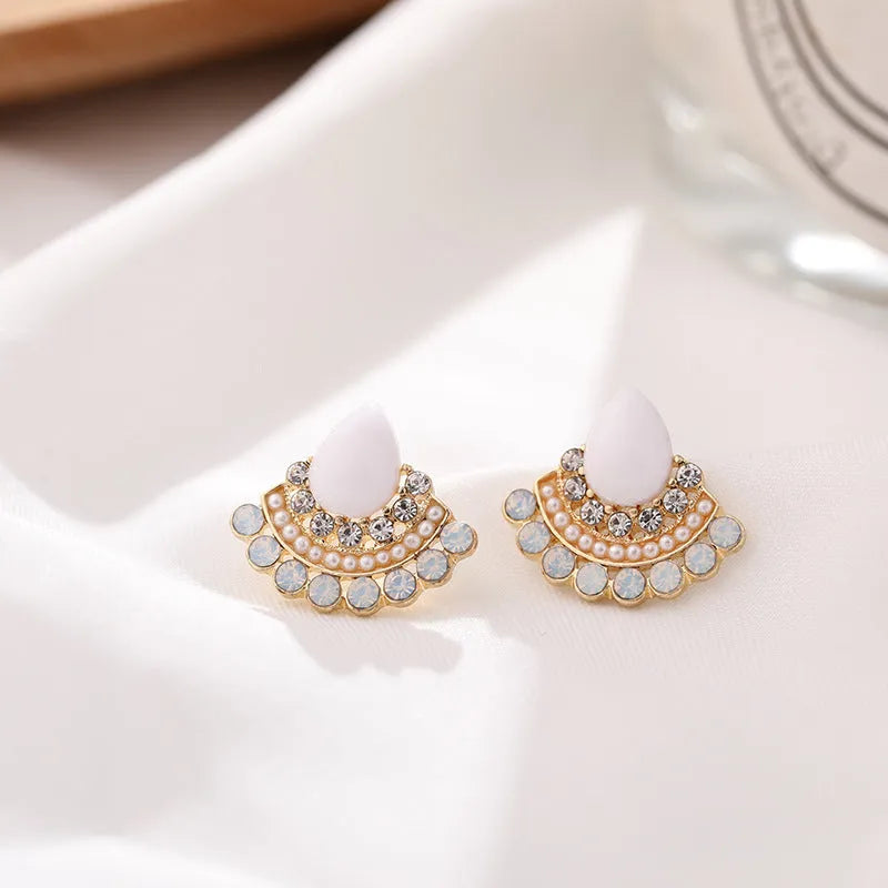 Women's retro fan-shaped rhinestone earrings with sterling silver needle and electroplated silver finish